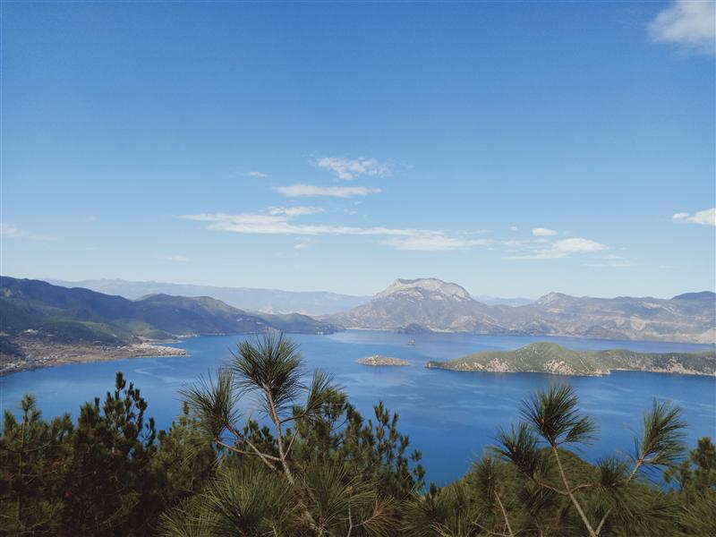 Lugu Lake Observation Deck, Sichuan, China Lugu Lake Observation Deck, Sichuan, China