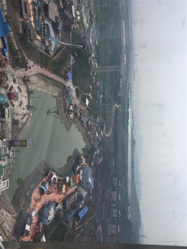 亚洲 中国 重庆 华侨城欢乐谷 夏季 