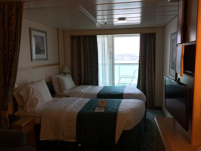 Cruise Ship Shanghai International Cruise Terminal Port Royal Caribbean Marine Sailor Cruise Ship Shanghai International Cruise Terminal Port Royal Caribbean Marine Sailor