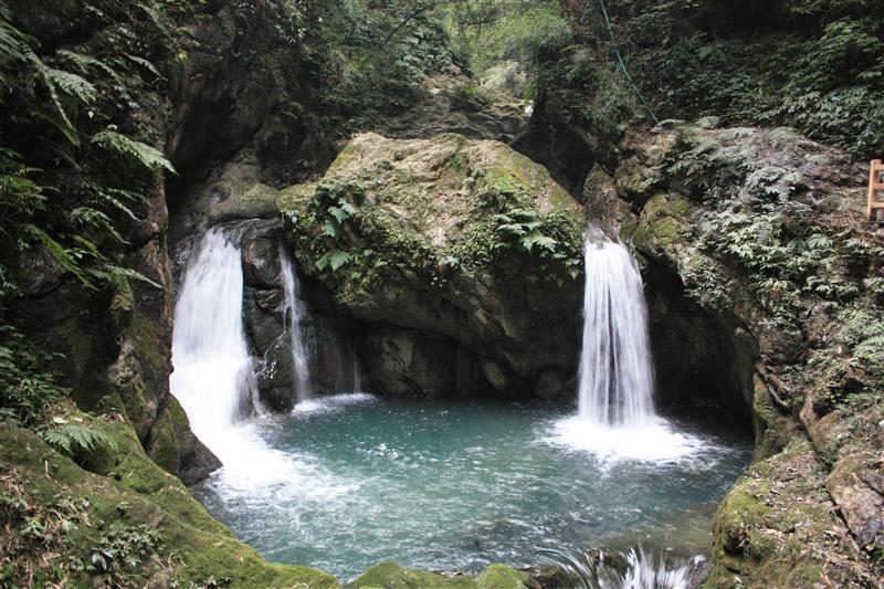 万盛黑山谷 万盛黑山谷