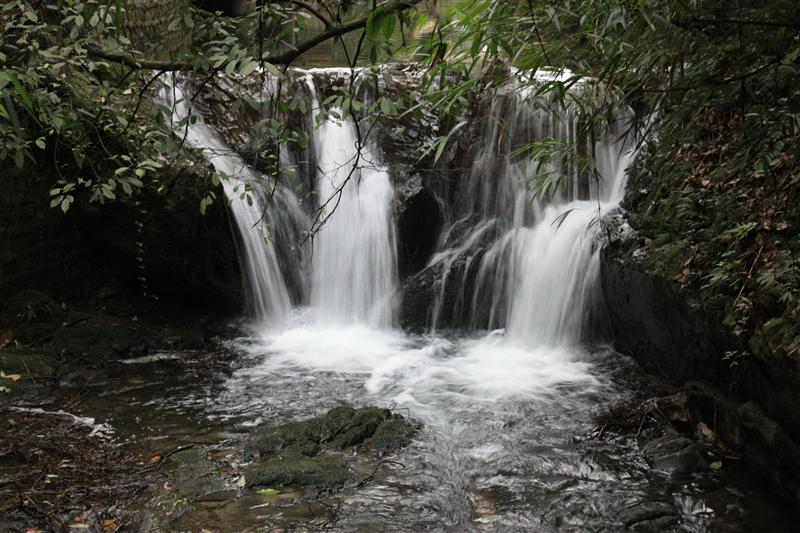 萬盛黑山谷 萬盛黑山谷