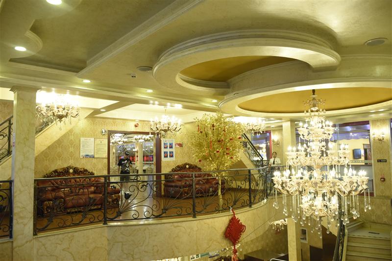 Chongqing Night View, Two Rivers Cruise, Chongqing Night View, Golden Blue Queen Cruise Chongqing Night View, Two Rivers Cruise, Chongqing Night View, Golden Blue Queen Cruise