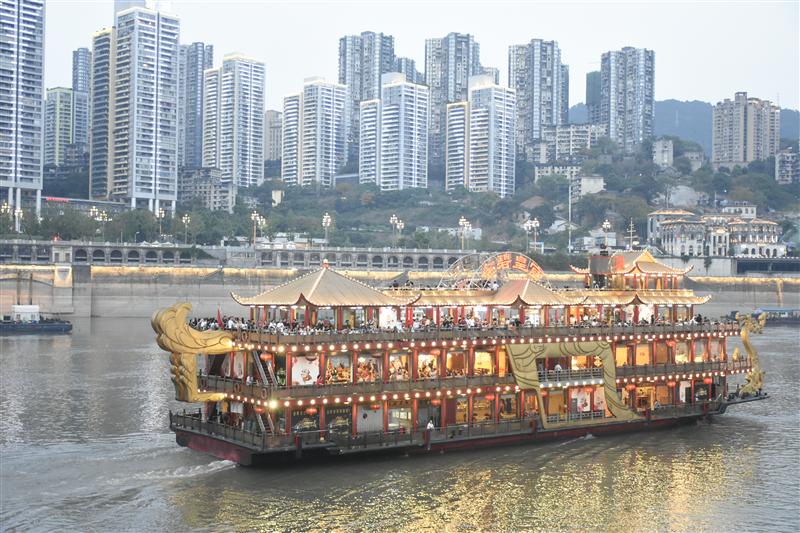 重庆夜景两江游船 重庆 两江游夜景 重庆夜景两江游船 重庆 两江游夜景