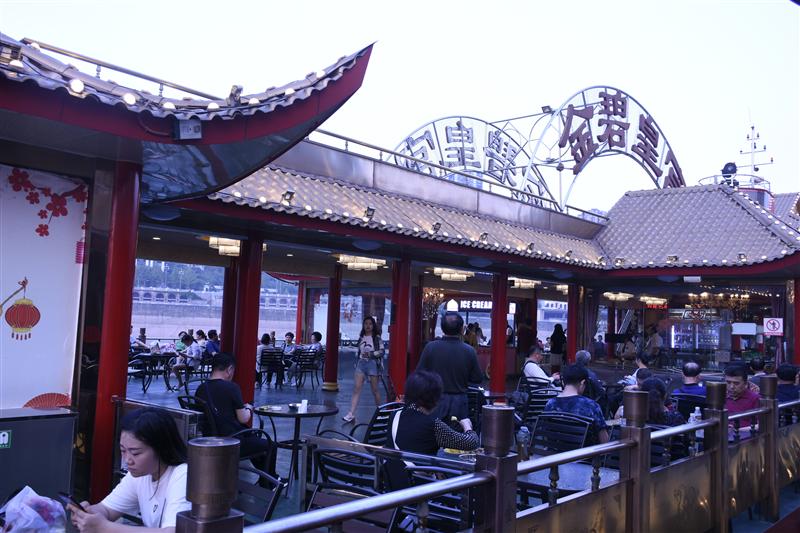 重庆夜景两江游船 重庆 两江游夜景    重庆夜景两江游船 重庆 两江游夜景