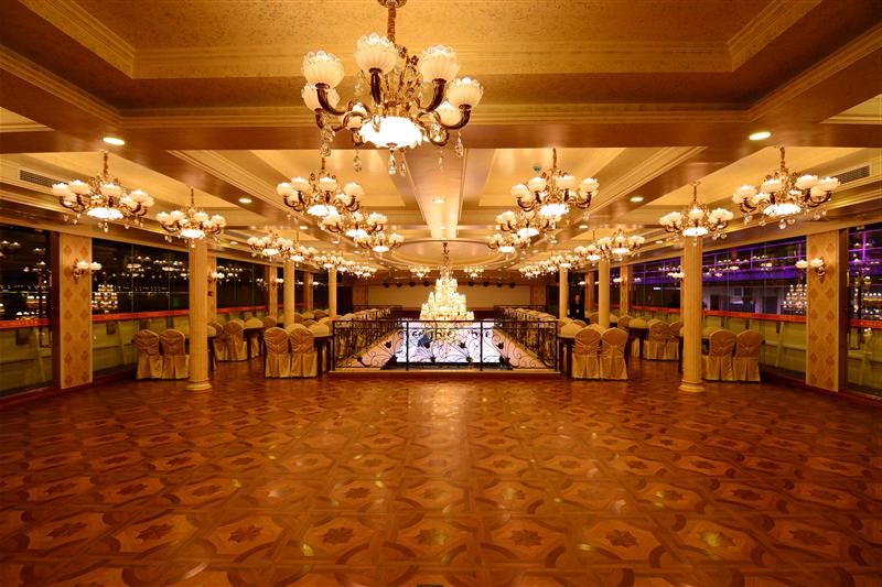 重庆 两江游 金碧辉煌游船 金碧女王  重庆 两江游 金碧辉煌游船 金碧女王