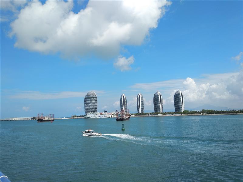 Sanya Sanya