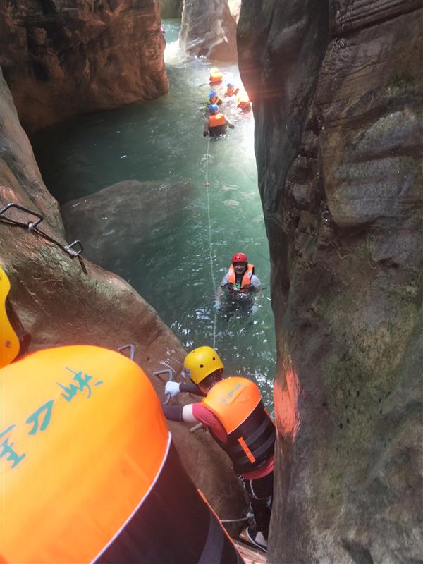 重庆北碚金刀峡 人体漂流 重庆北碚金刀峡 人体漂流