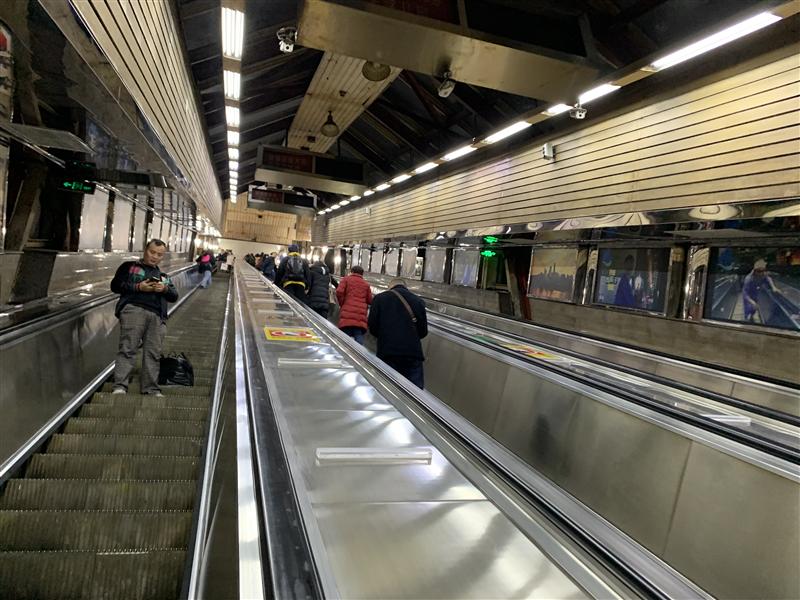 重庆 皇冠大扶梯 重庆 皇冠大扶梯