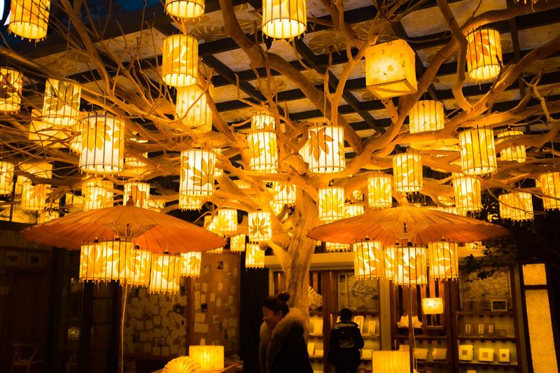 长嘉汇弹子石老街 东巴纸坊 长嘉汇弹子石老街 东巴纸坊