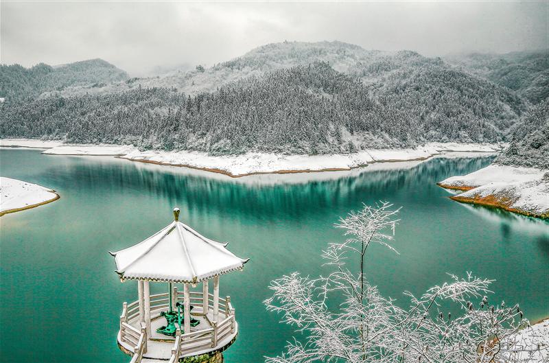 武隆仙女山雪景