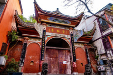 重庆 沙坪坝 磁器口 宝轮寺 春天 