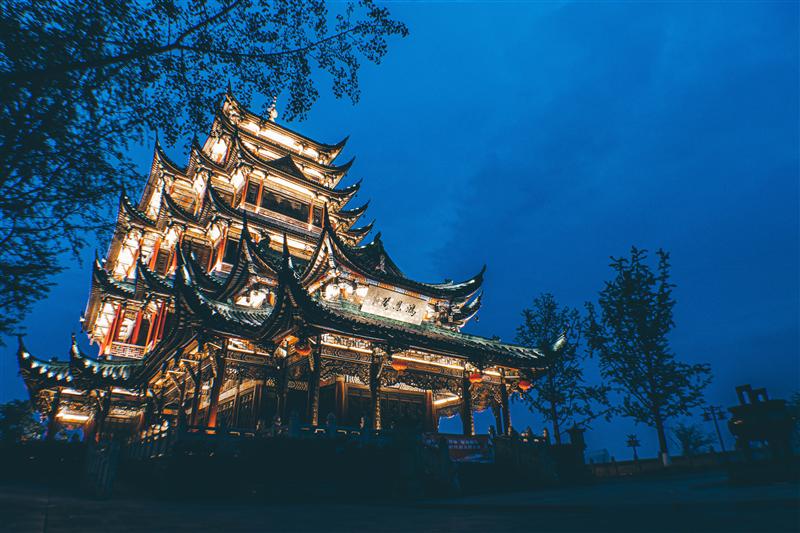 重庆 江北区 鸿恩寺 鸿恩阁 春天 