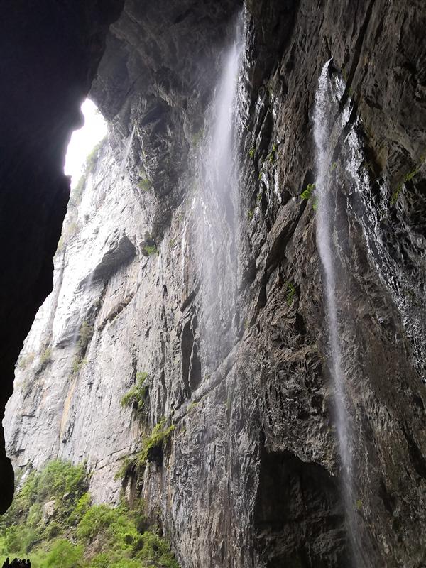 重庆 武隆 天生三桥 一线天