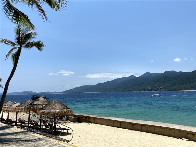 The city of Sanya The city of Sanya