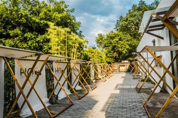 中国 重庆 九龙坡区 黄桷坪 铁路中学 少年的你 夏季