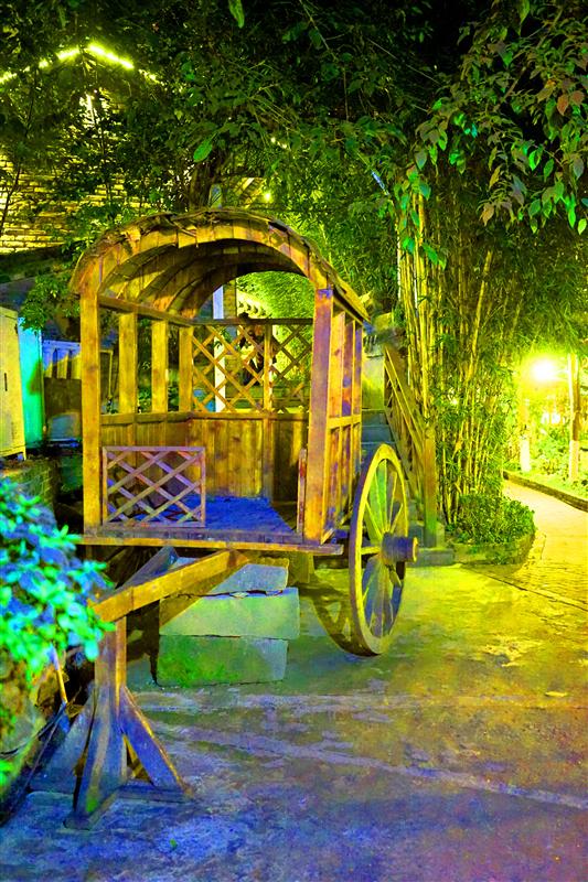 重庆 南山鲜龙井火锅  重庆 南山鲜龙井火锅