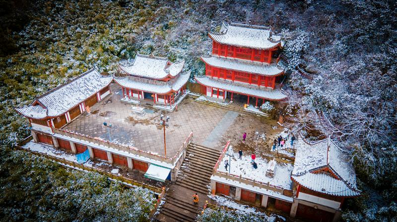 中国 重庆 南川 金佛山 北坡 古佛洞 中国 重庆 南川 金佛山 北坡 古佛洞