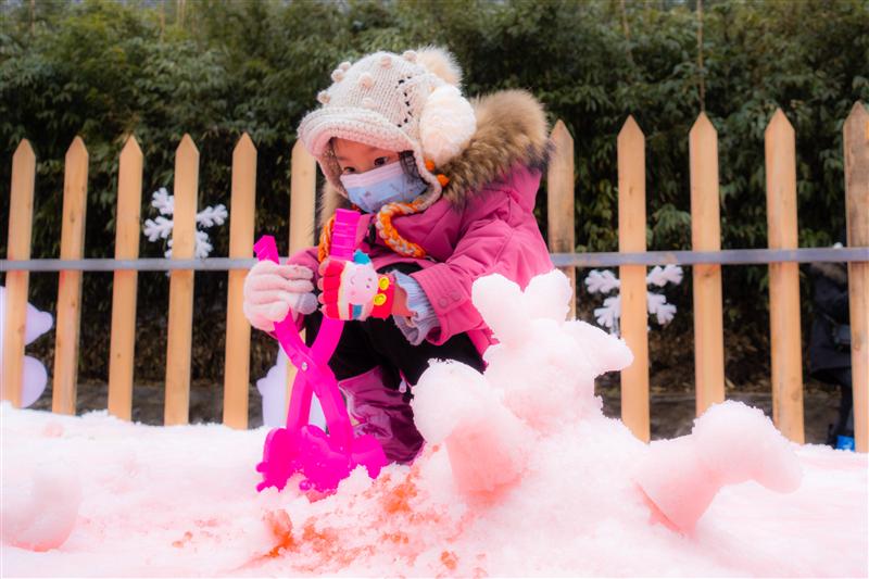 中国 重庆 南川 金佛山 北坡 滑雪场 粉雪 中国 重庆 南川 金佛山 北坡 滑雪场 粉雪