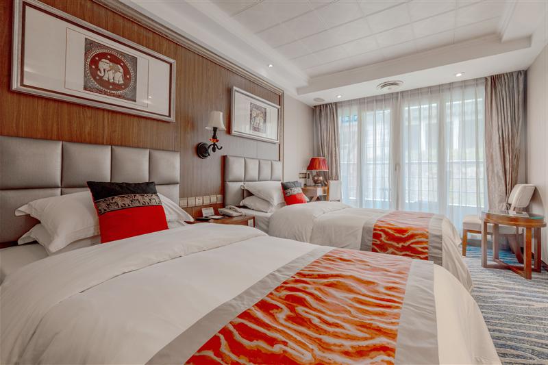 黄金游轮 黄金游轮