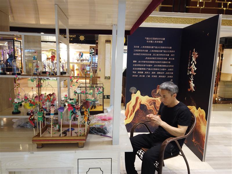 黄金邮轮  步行街 