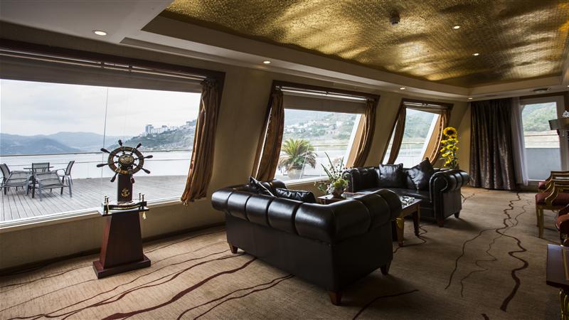 黃金遊輪 黃金2號 黃金遊輪 黃金2號