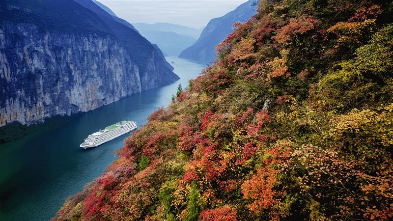 黃金遊輪硬件外觀新瞿塘峽紅葉 黃金遊輪硬件外觀新瞿塘峽紅葉