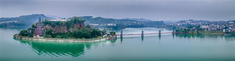 中国 重庆 三峡 石宝寨 全景 中国 重庆 三峡 石宝寨 全景