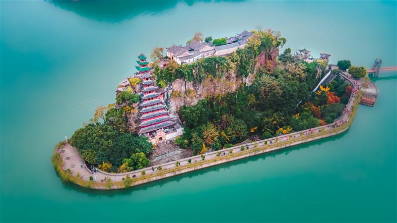 中国 重庆 三峡 石宝寨 冬季 杨志熠 中国 重庆 三峡 石宝寨 冬季 杨志熠