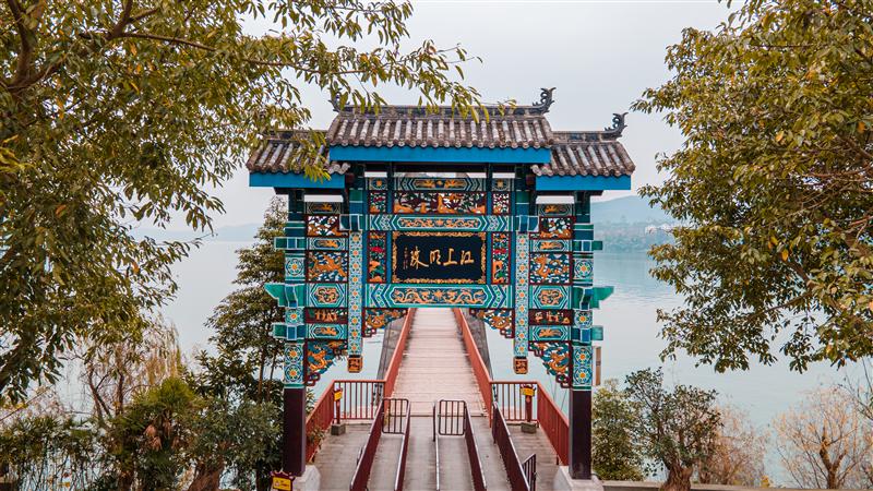 三峡 石宝寨 三峡 石宝寨