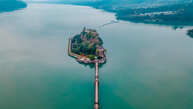 中国 重庆 三峡 石宝寨 冬季 杨志熠 中国 重庆 三峡 石宝寨 冬季 杨志熠