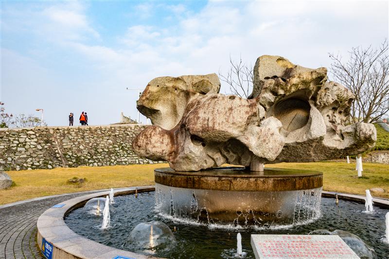 中国 湖北 宜昌 三峡大坝 万年江底奇石 中国 湖北 宜昌 三峡大坝 万年江底奇石