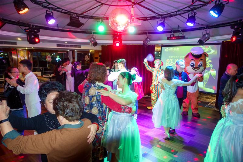 中国 重庆 世纪游轮 世纪宝石 游船活动 中国 重庆 世纪游轮 世纪宝石 游船活动