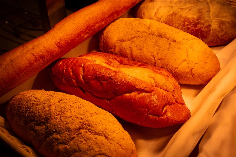 中国 重庆 世纪游船 世纪宝石 游船美食 自助餐 美酒 中国 重庆 世纪游船 世纪宝石 游船美食 自助餐 美酒