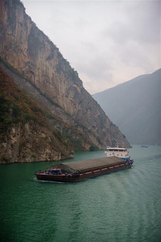 Chongqing, China, Three Gorges of the Yangtze River, Wu Gorge Chongqing, China, Three Gorges of the Yangtze River, Wu Gorge