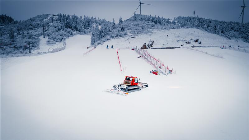 中国 重庆 丰都 南天湖 南天湖国际滑雪场 航拍 冬季 杨志熠