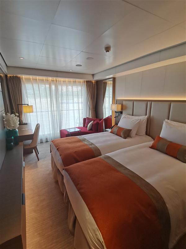 世紀榮耀號 世紀榮耀號