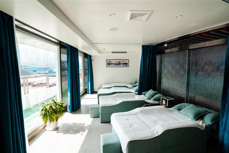 Three Gorges Cruise Three Gorges Cruise