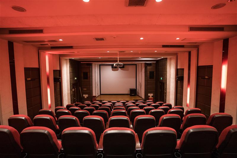 黄金8号电影院 黄金8号电影院