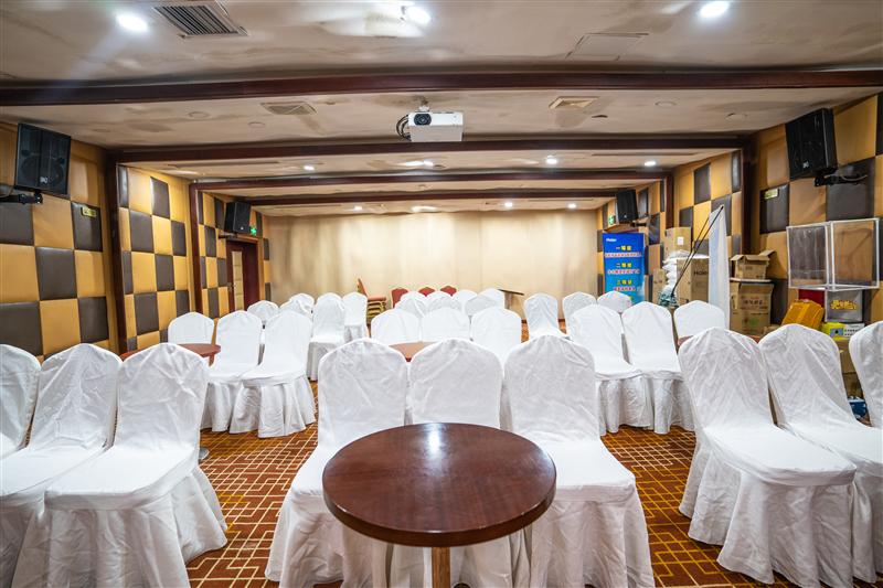 三峡游轮 华夏神女2号 电影院 三峡游轮 华夏神女2号 电影院