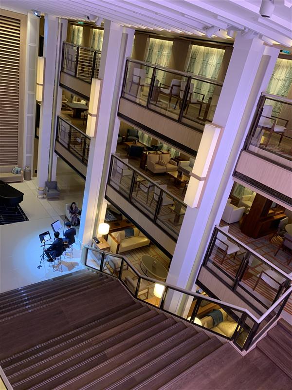 招商维京伊敦号 大厅