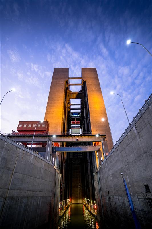 Three Gorges Dam Three Gorges Ship Lift in Yichang, China Three Gorges Dam Three Gorges Ship Lift in Yichang, China