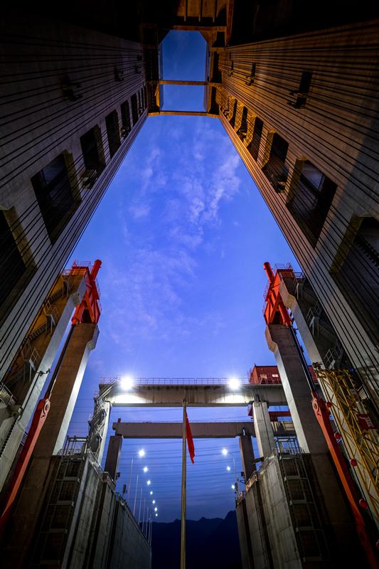 Three Gorges Dam Three Gorges Ship Lift in Yichang, China Three Gorges Dam Three Gorges Ship Lift in Yichang, China
