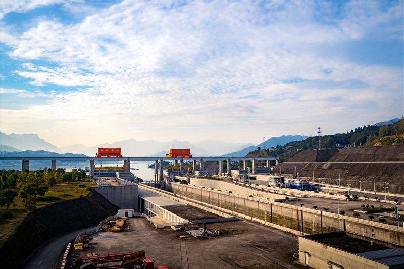 Yichang Three Gorges Dam Five level Ship Lock in China Yichang Three Gorges Dam Five level Ship Lock in China