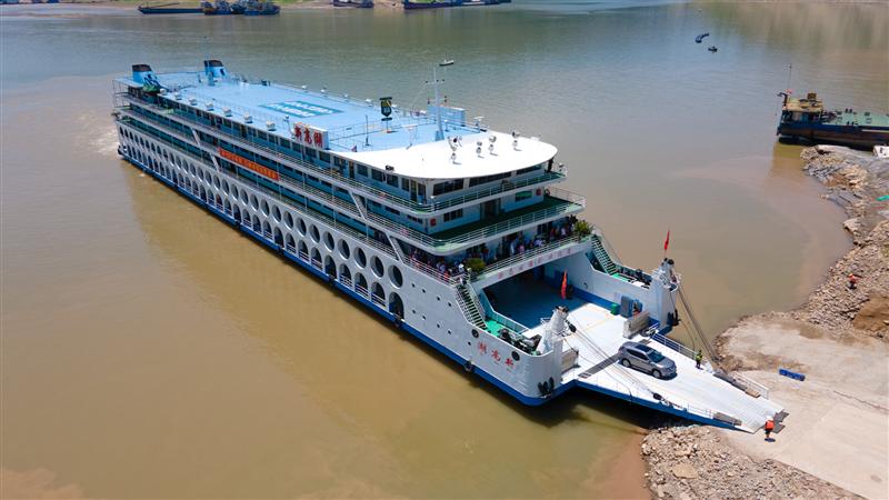 中国三峡奉节新高湖号 中国三峡奉节新高湖号