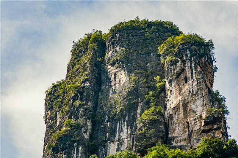 Wushan Goddess Creek Ascending Peak Wushan Goddess Creek Ascending Peak