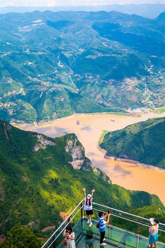 三峽之巔 三峽之巔