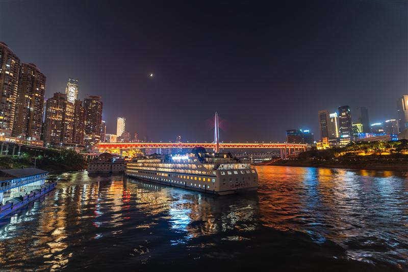 朝天門碼頭洪崖洞 朝天門碼頭洪崖洞