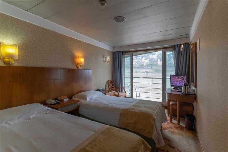 長江傳說陽臺標準間 長江傳說陽臺標準間