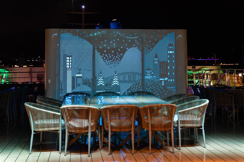 Picture of Yangtze River Cruise Line 3 Picture of Yangtze River Cruise Line 3