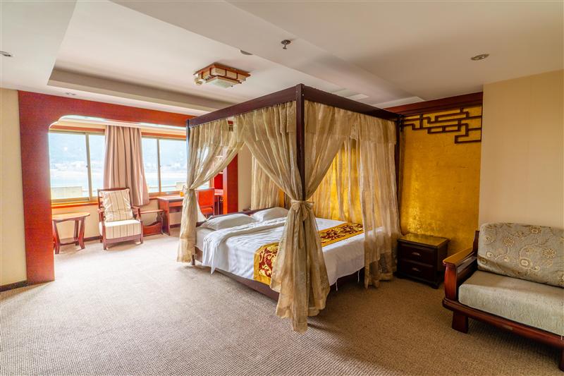 皇家三国永安宫总统套房 皇家三国永安宫总统套房